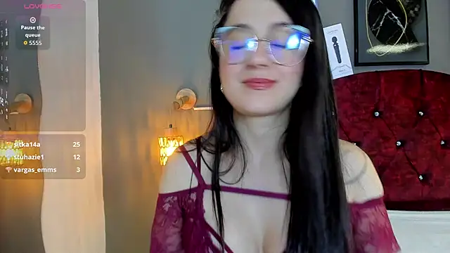 angela_nix webcam