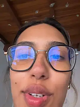 Danicute_ webcam