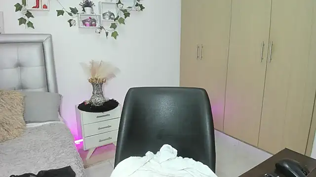 mia_star_2 webcam