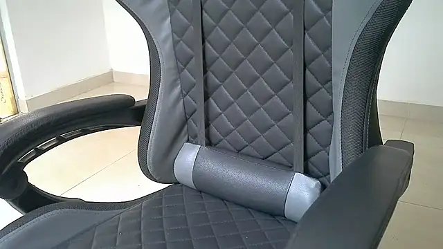 cleopriv00 webcam