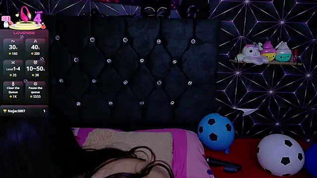 Miis_Beella webcam