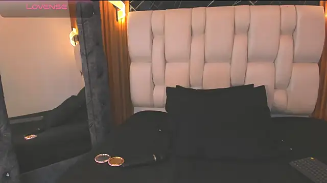 mia89_dl webcam