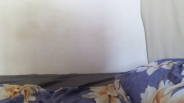 bree_libra webcam