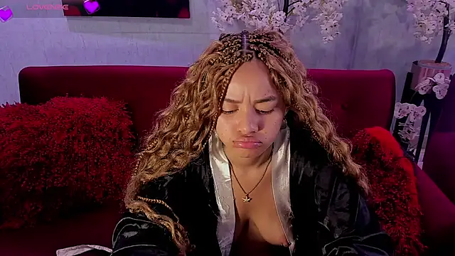Baby_curly webcam