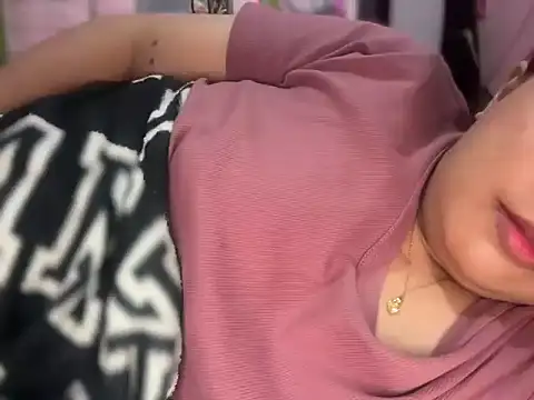 ur_asianyumi webcam