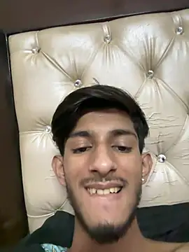 ronnnnn718 webcam