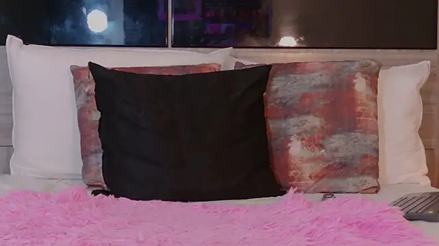 NinaGarcia webcam