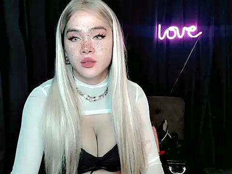 ExpensiveTiffanyxx webcam