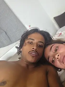 Always_Hungry_Duo webcam