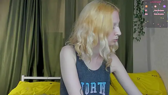 Lexy-Woorhez webcam