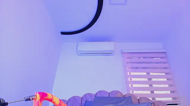 Malaia_thompson_ webcam