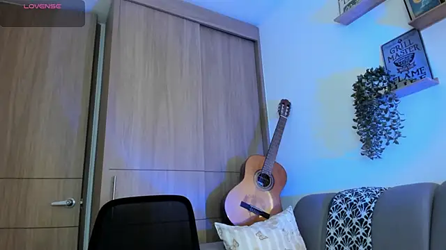 alejandro_stark webcam