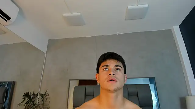 Charlie___Musk webcam