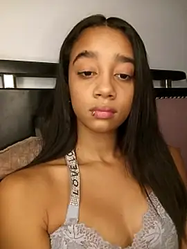 Zoe_Sweett18 webcam
