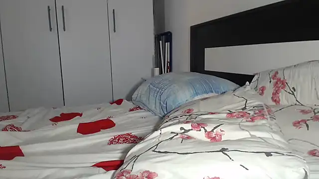 petite_danielle webcam