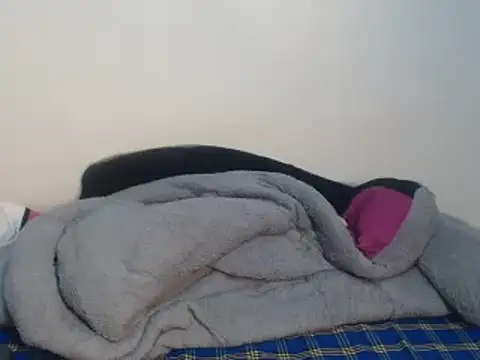 Prettypixxiee webcam