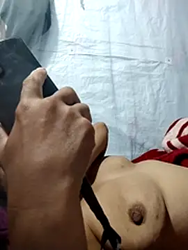 BigAss-69 webcam