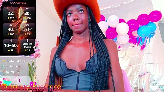 Riri_Blonde10 webcam