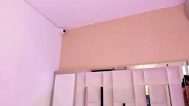 Spider_WebbedX webcam