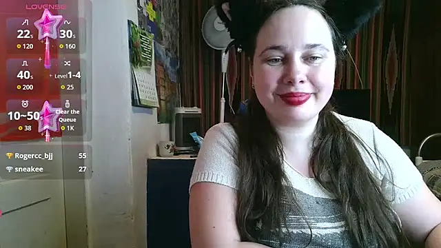 Cora_Maro webcam