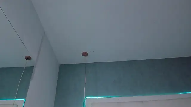 mia_gomez7 webcam