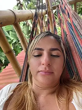 sammyqueenx21 webcam