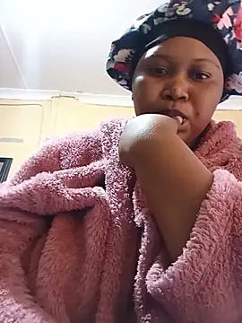 JuicyMilkyTizzy
