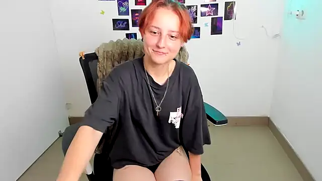 Dilara_Kiss_