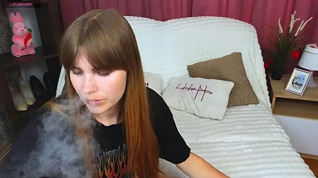 EmilyCuper_ webcam