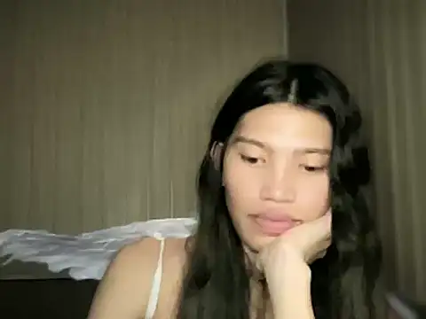 Yourgoddess_jayve webcam