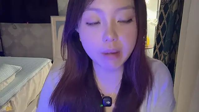 LongLongQueen webcam
