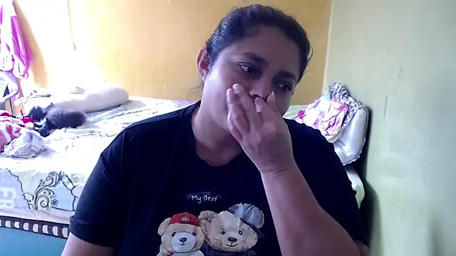 yulieth_bbw webcam