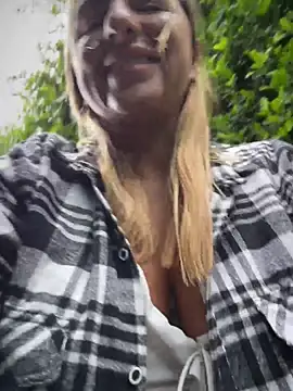 sammyqueenx21 - Sammyqueenx21's free webcam - UK Sex Cams