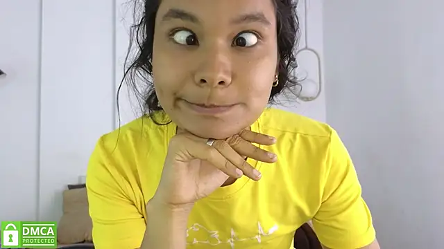 sexychanell_18 webcam