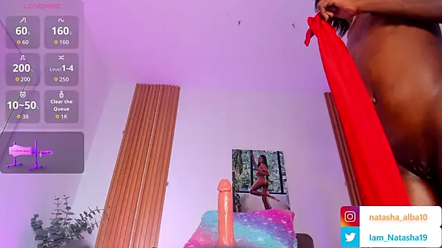 NatashaEgnath webcam