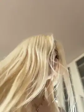 Steffi_Snowbunny webcam