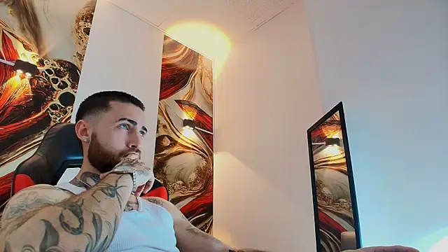 Luke_davis01 webcam