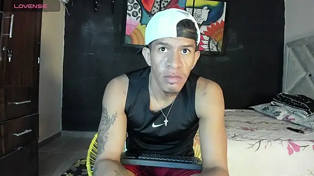 antonio_aguilarx webcam