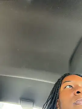 GirthGoddessCoco webcam