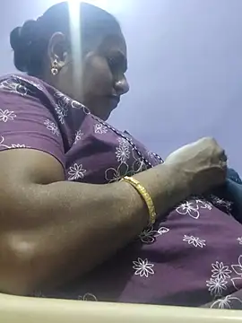 yamini1431 webcam