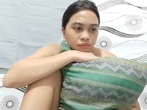 Ursexyasianskinny webcam