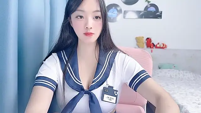 Winnie666999 webcam