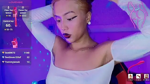 naomifire_