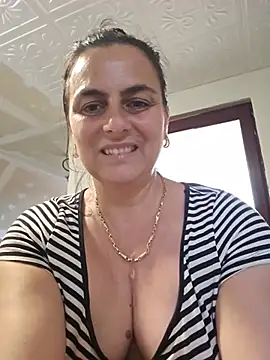IsabelleCraft webcam