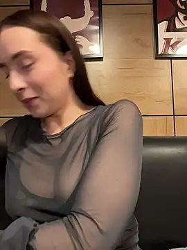 Holly_Play webcam