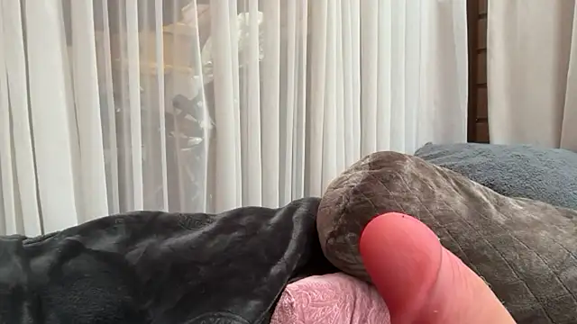 SummerHoney webcam