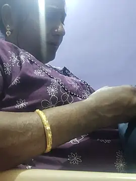 yamini1431 webcam