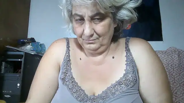 ExquisiteMature webcam