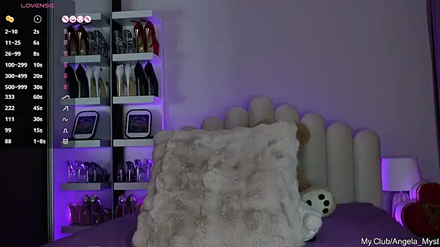 Angela_Myst webcam