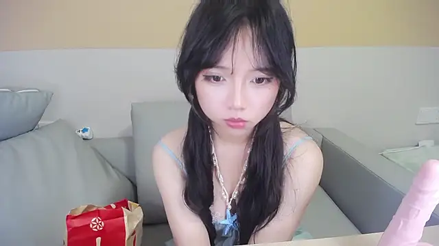 zhen_zhen webcam